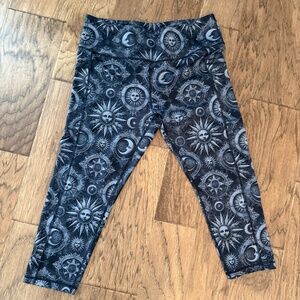 Constantly Varied Gear CVG Sun Capri leggings size XL